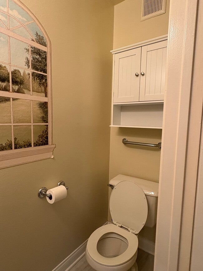 Building Photo - 5874 Bowcroft St