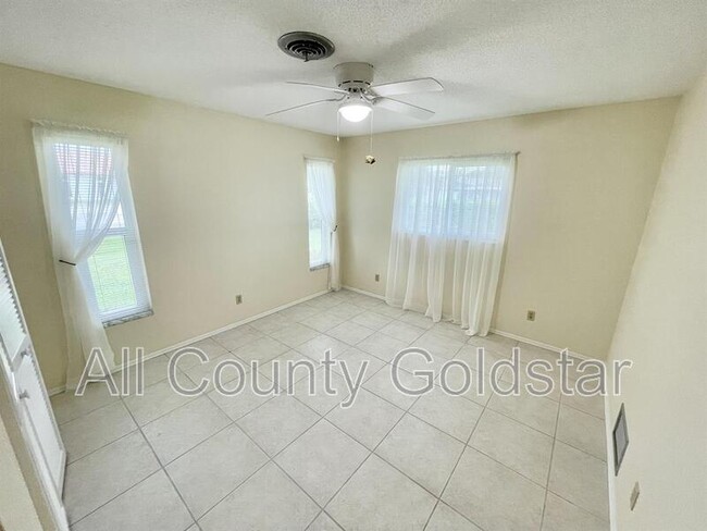 Building Photo - 5163 Lemon Bay Dr