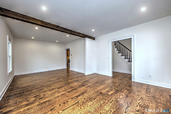 Building Photo - 75 Lafayette St