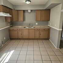 Building Photo - 6503 N 53rd St
