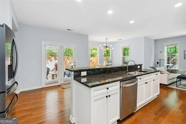 Building Photo - 11931 Aspen Forest Dr