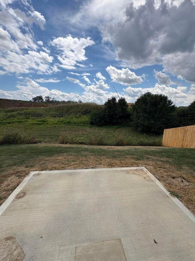 Building Photo - 2492 Feathersound Wy