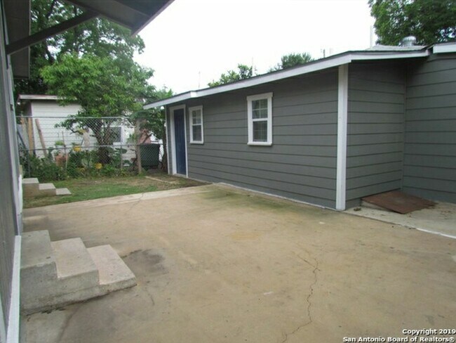 Building Photo - 3636 Northwest Loop 410