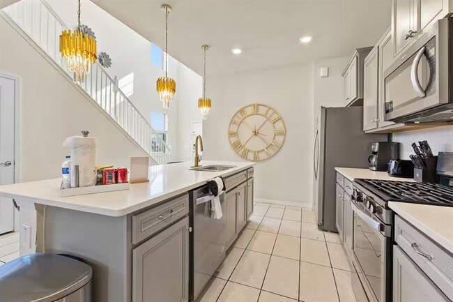 Building Photo - 5405 Misty Oak Cir