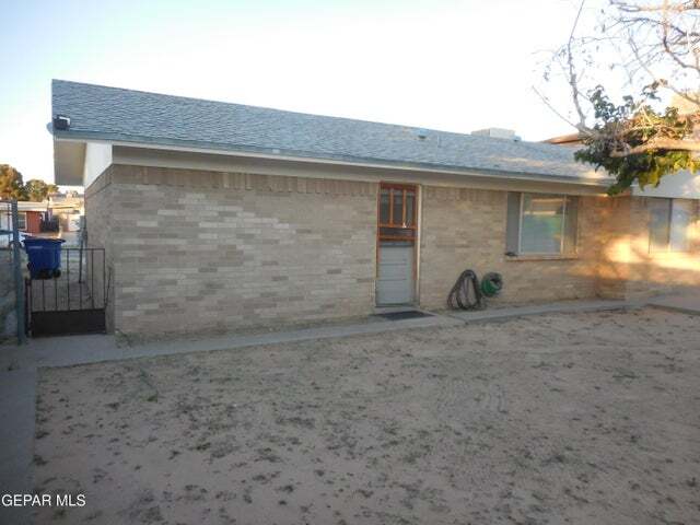 Building Photo - 10512 Cardigan Dr