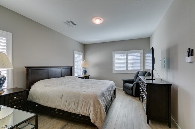 Building Photo - 545 Teovani St