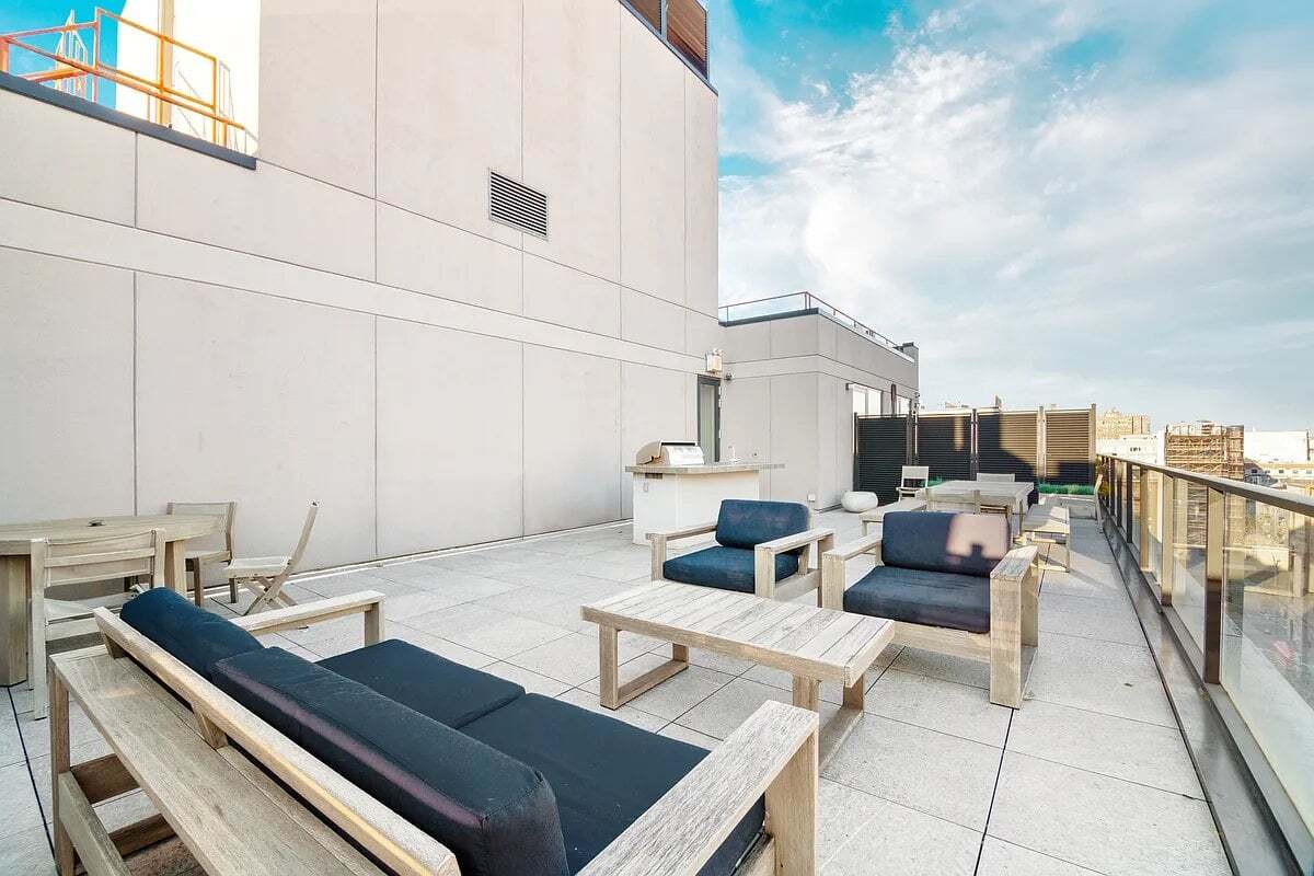 Building Photo - 155 Attorney St