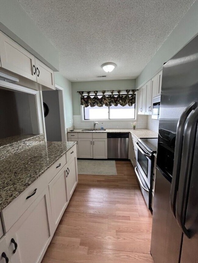 Building Photo - 1200 St Joseph St