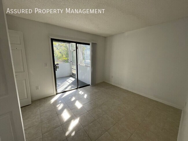 Building Photo - 1879 Fortune Ct