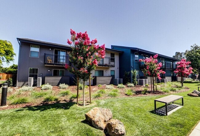 Interior Photo - The Landmark