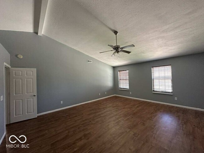 Building Photo - 6903 Governors Pointe Blvd