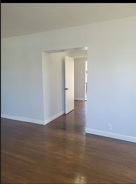 Building Photo - 5842 Newlin Ave