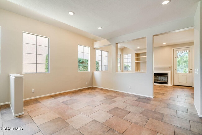 Building Photo - 3105 La Casa Ct