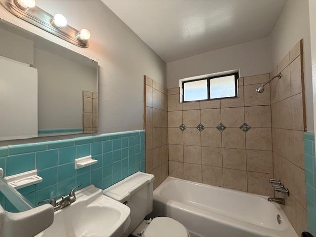 Building Photo - 5004 Live Oak St