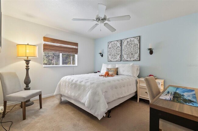 Building Photo - 1728 Kadashow Ave