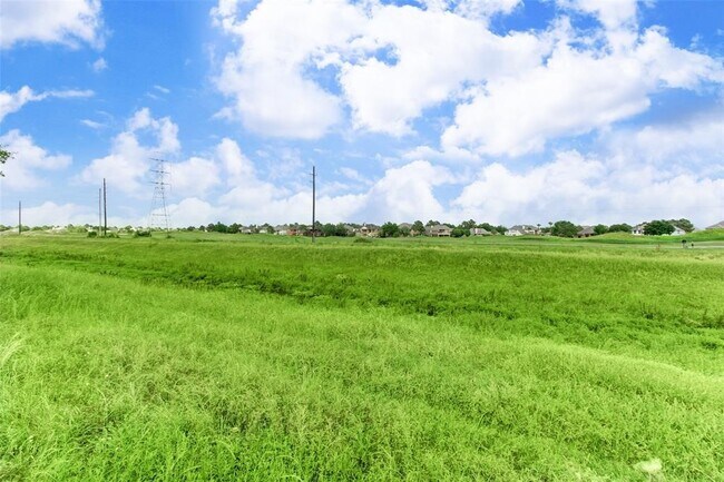 Building Photo - 10606 Badger Canyon Dr