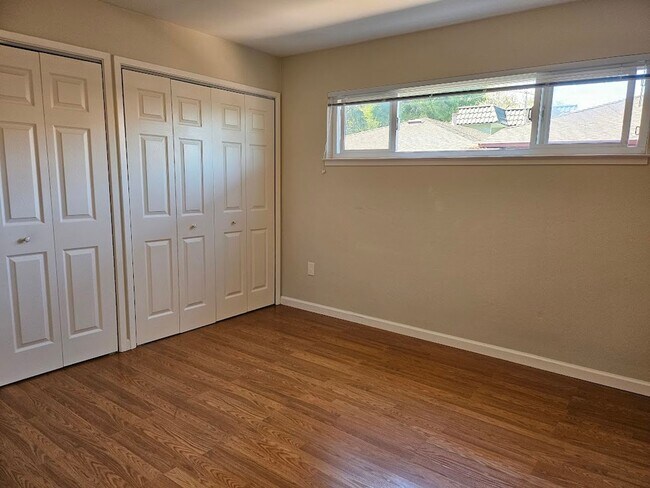 Building Photo - 1412 El Camino Real