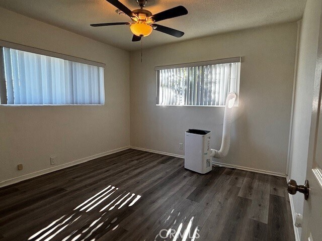 Building Photo - 12437 Harris Ave