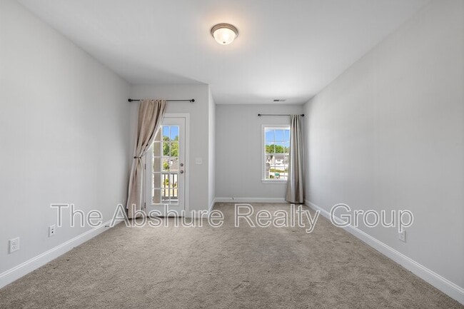 Building Photo - 109 Barnwell Loop