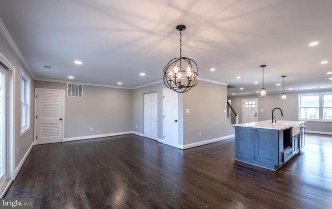 Building Photo - 6816 Westcott Rd