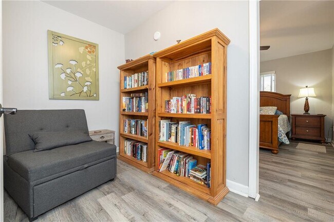 Building Photo - 12 Itetbury Ln