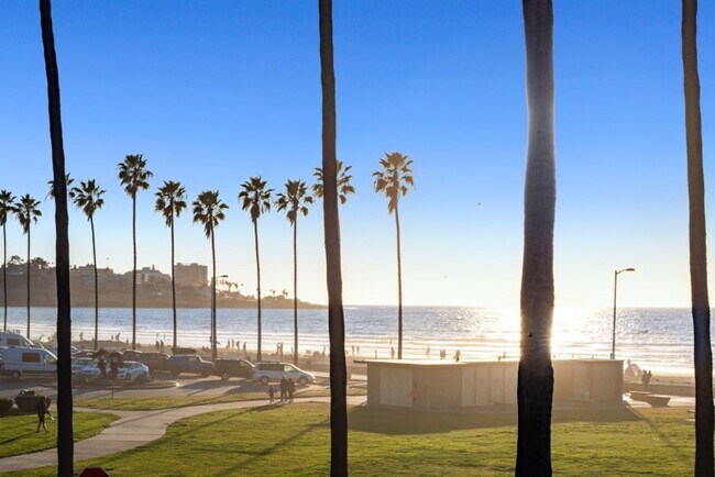 Building Photo - Stunning, Luxury La Jolla Shores Location with Panoramic Ocean Views!!