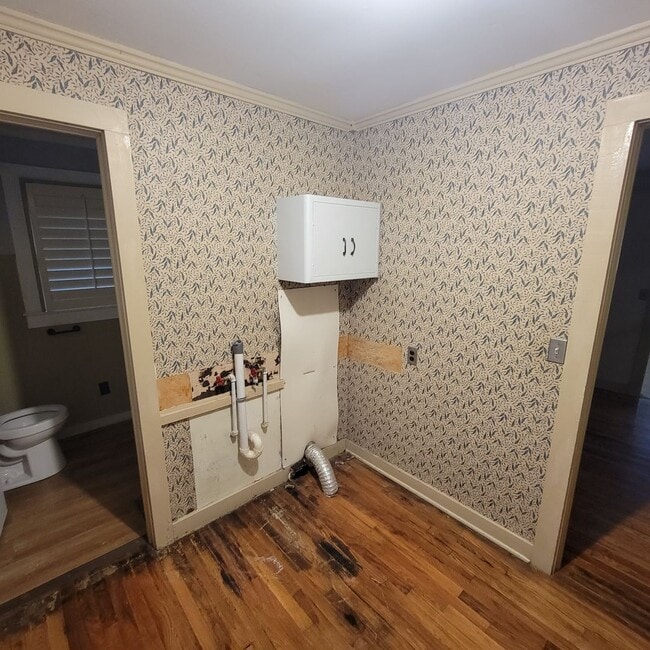 Building Photo - 2/1- Cookeville City Limits- Rental Home