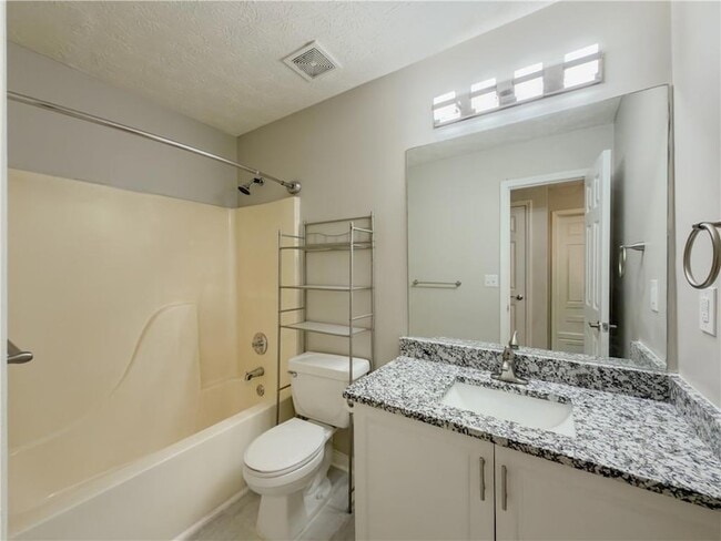 Building Photo - 593 Red Tip Ln