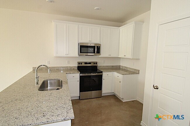 Building Photo - 1173 Lindsey Dr