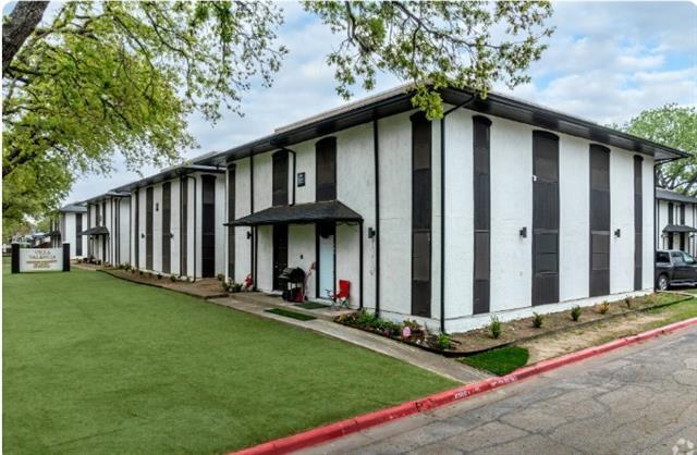 Building Photo - 313 Rolston Rd