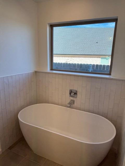 Building Photo - 2468 Heather Rd