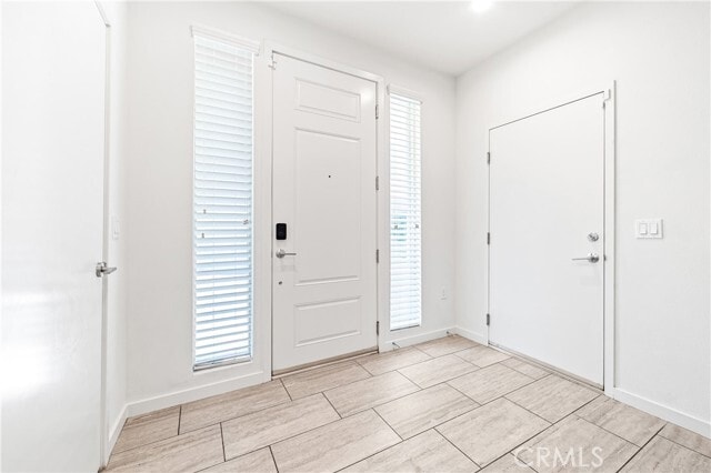 Building Photo - 630 Colorado Cir