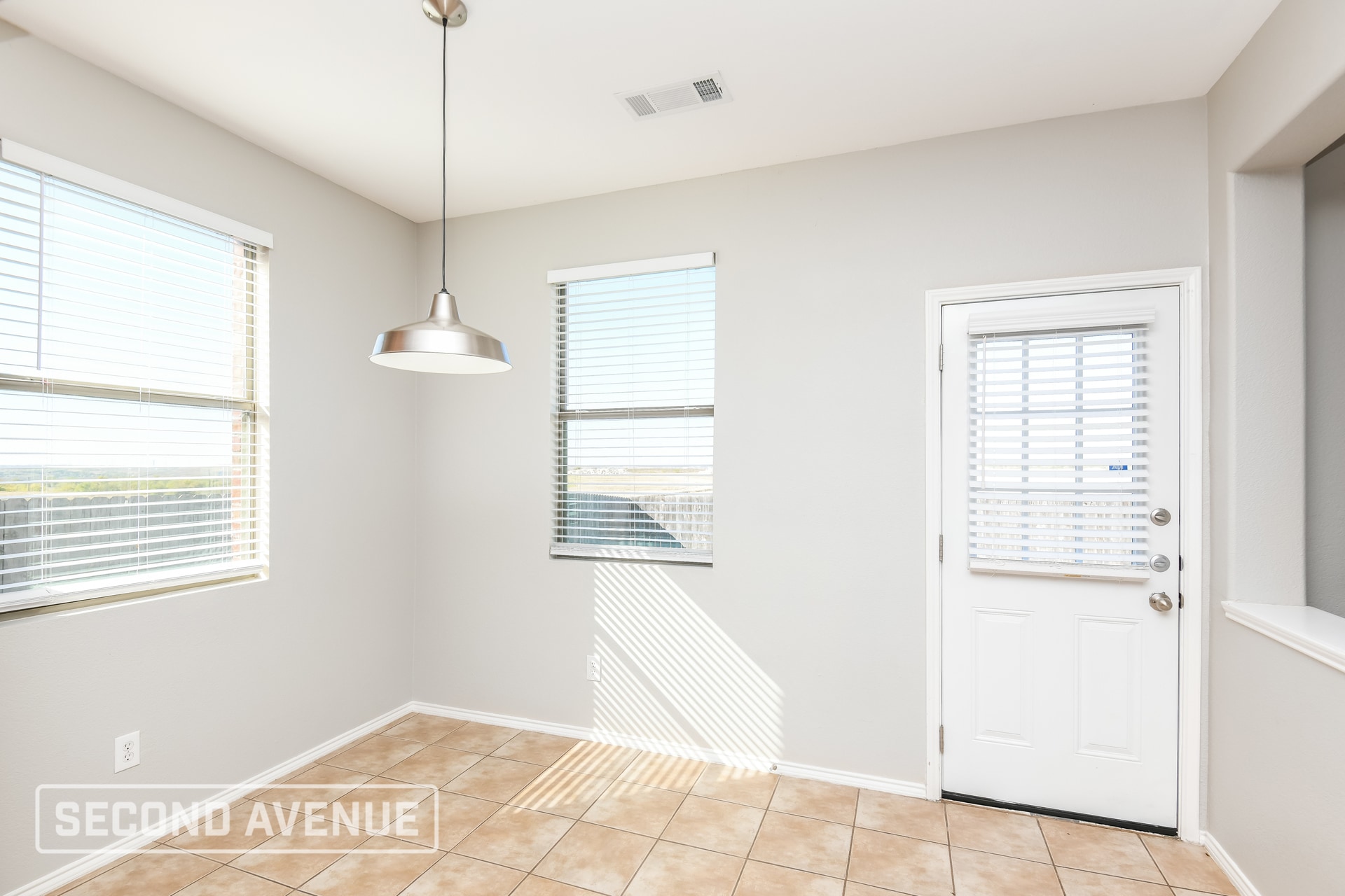 Building Photo - 1140 Hickory Bend Ln