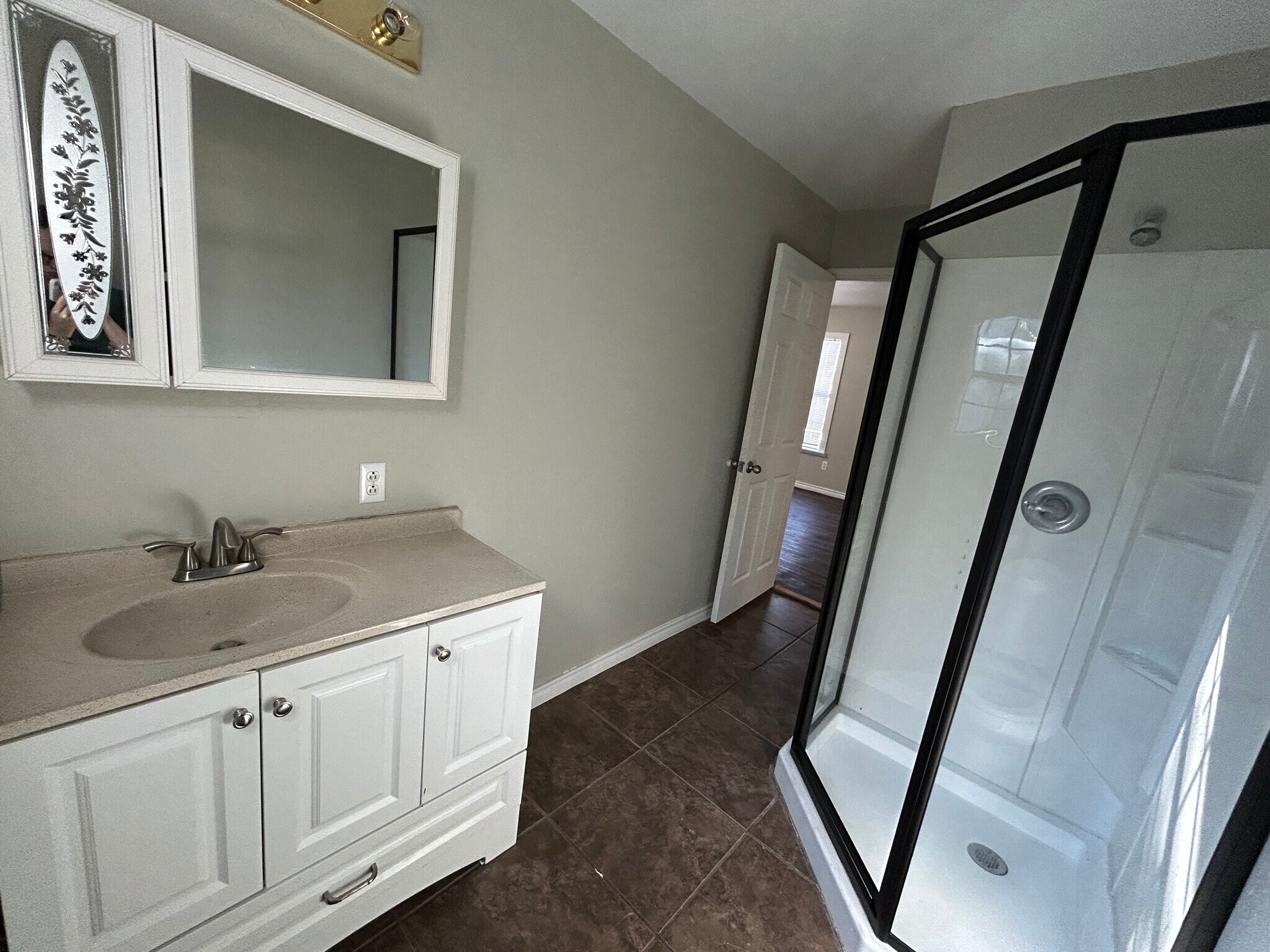 Building Photo - 1121 S Wells St