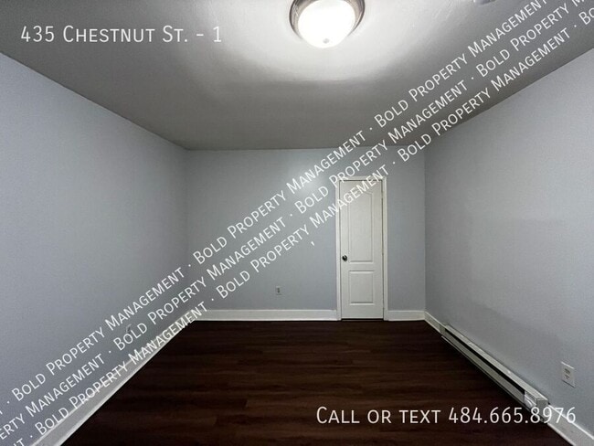 Building Photo - 435 Chestnut St