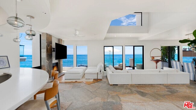 Building Photo - 25252 Malibu Rd