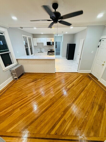 Building Photo - 15 Finlay Pl