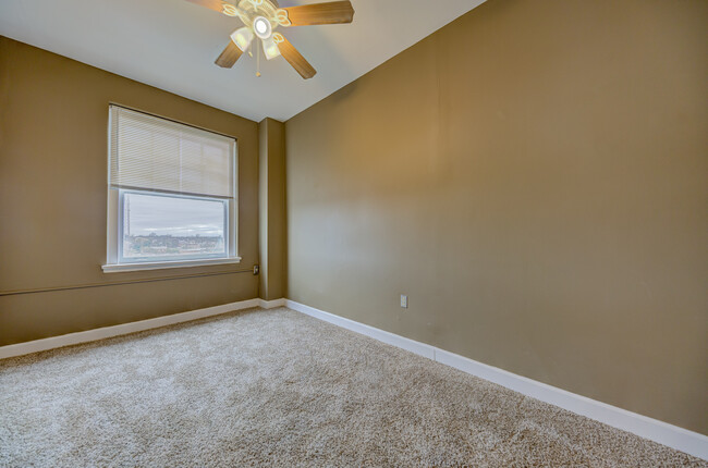 Bedrooms are carpeted - The Vicksburg