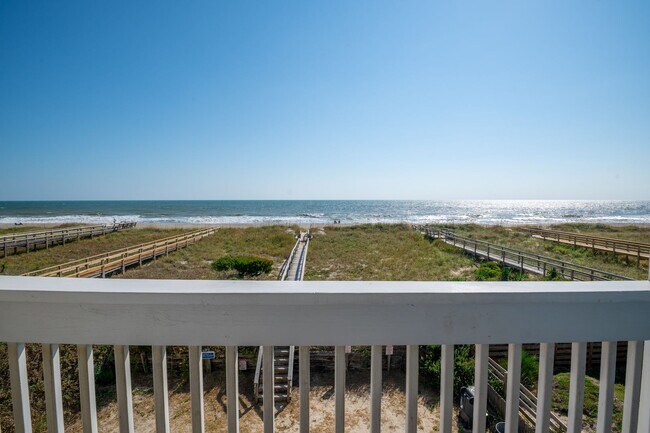 Building Photo - Seaview D @ 714 Carolina Beach Ave. N