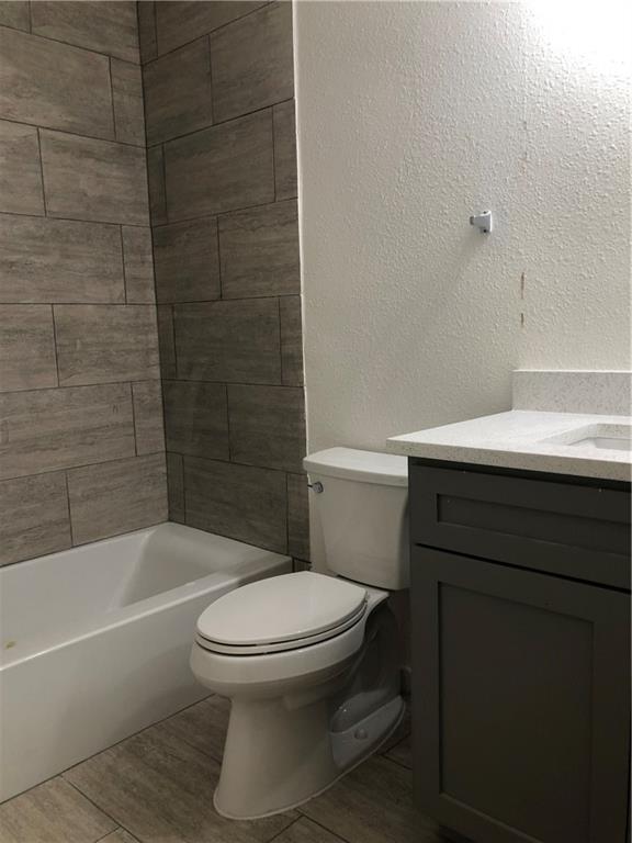 Building Photo - 5903 Cougar Dr