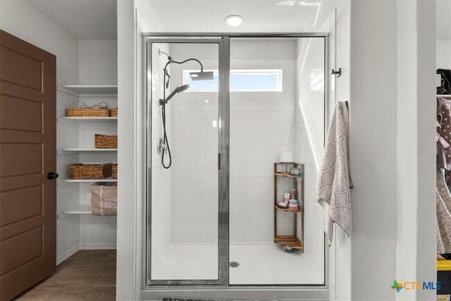 Building Photo - 410 Kayden Pt