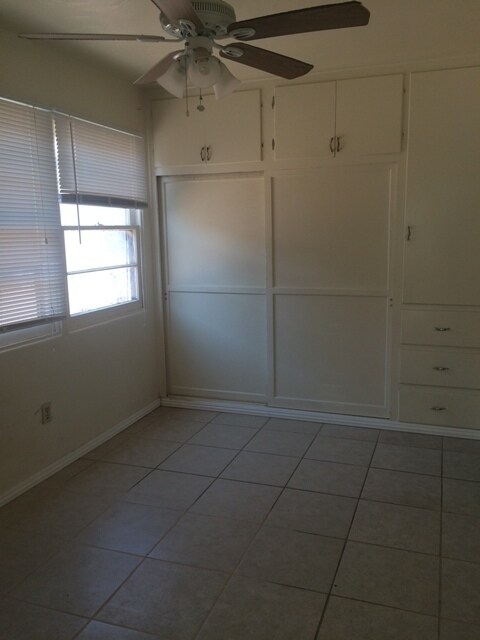 Building Photo - $1000 Move In Special!! Charming 1 bdrm in Normal Heights, w/ parking!