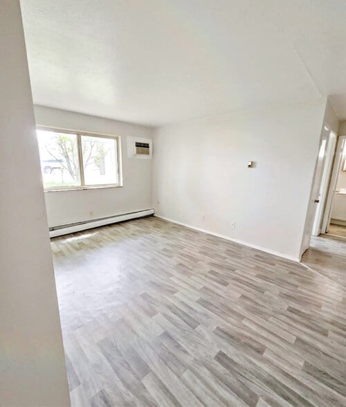 Building Photo - 3688 Bosworth Rd