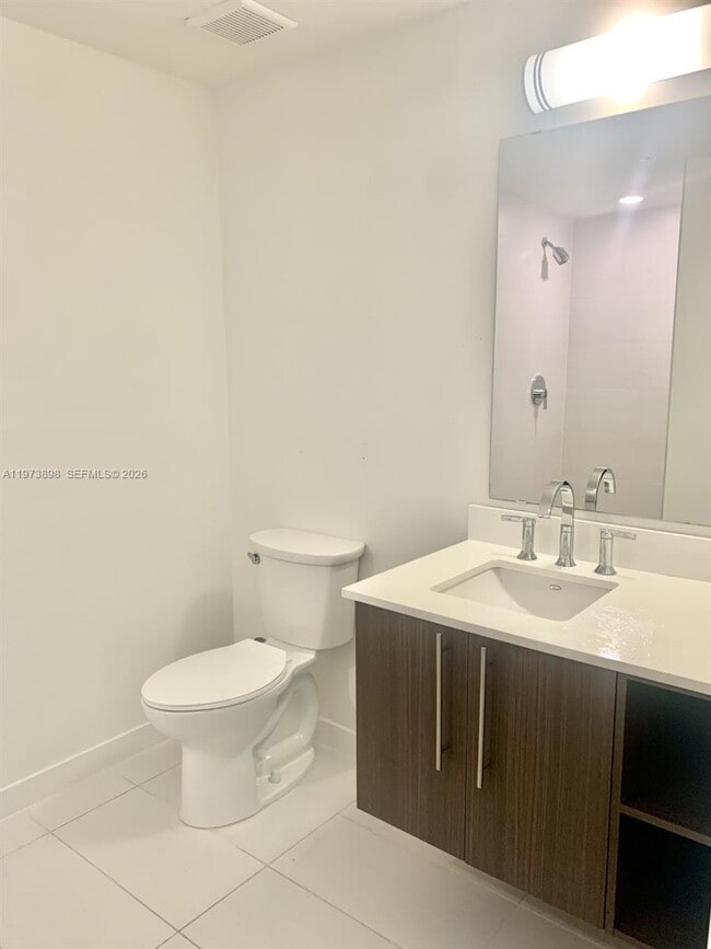 Building Photo - 7825 NW 107th Ave