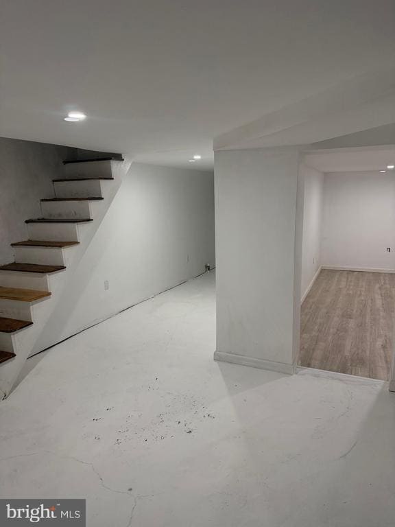 Building Photo - 5421 Beaumont Ave