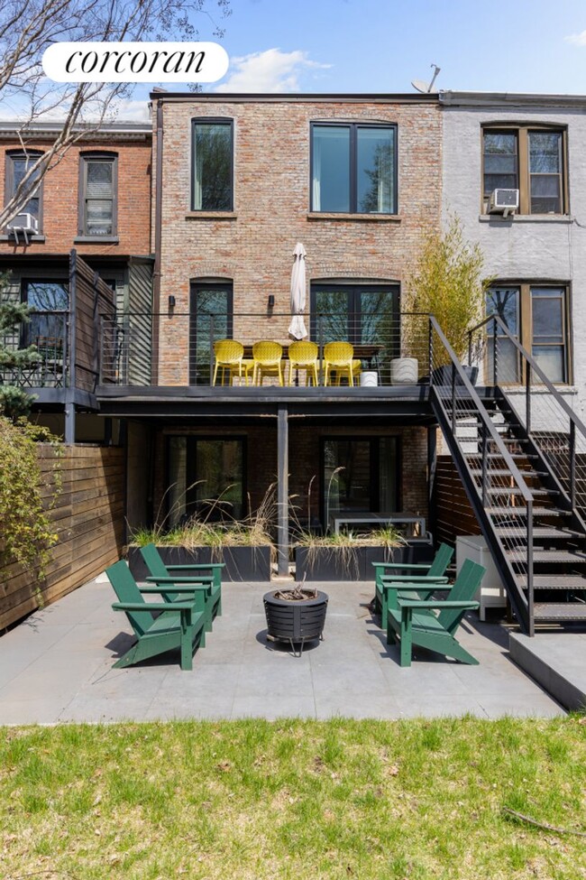 Building Photo - 706 Sterling Pl