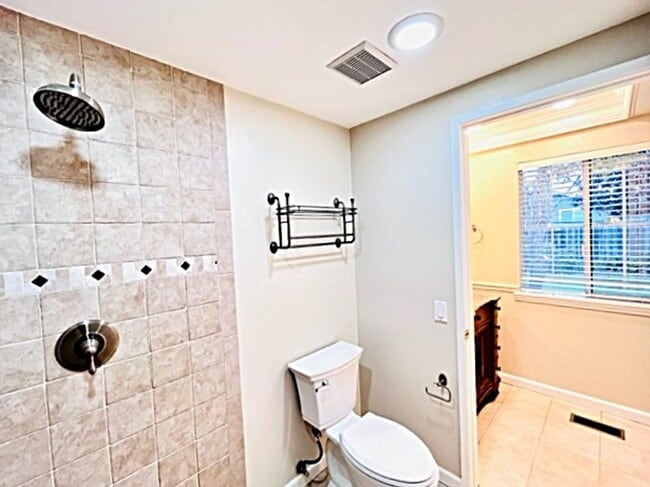 Building Photo - NEWLY RENOVATED- 4BD/2BA, Single-Family Home in Twin Creeks Area of San Ramon- Available NOW!