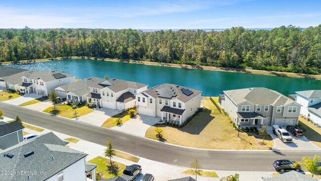 Building Photo - 327 Wambaw Dr