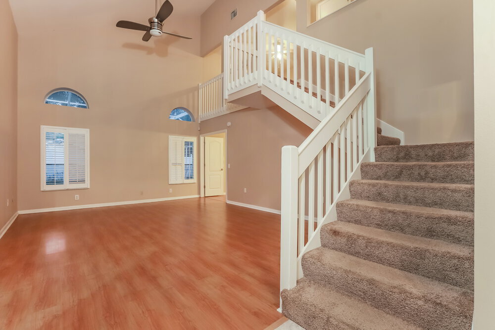 Building Photo - 9323 Hidden Water Cir