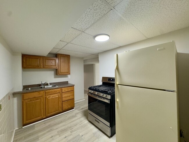 Building Photo - 3903 Innerdale Ct
